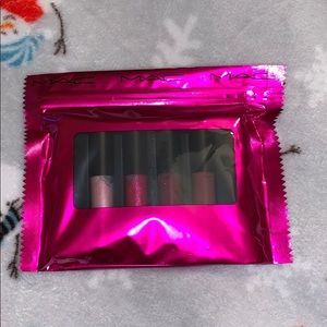 MAC lipgloss set